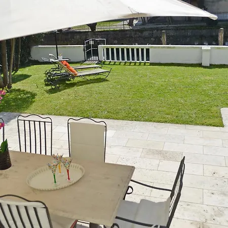Une, Garden, And Culture Lido di Venezia