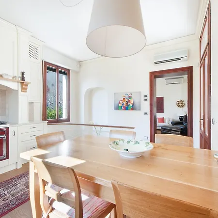 Une, Garden, And Culture Holiday home *