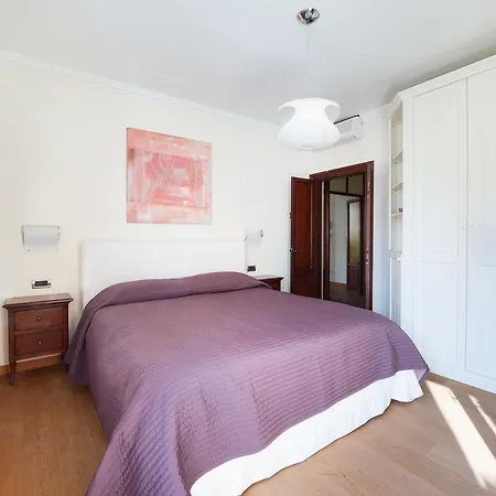 Une, Garden, And Culture Holiday home
