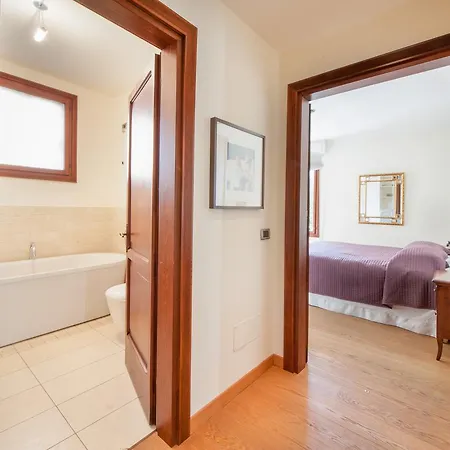Une, Garden, And Culture Holiday home
